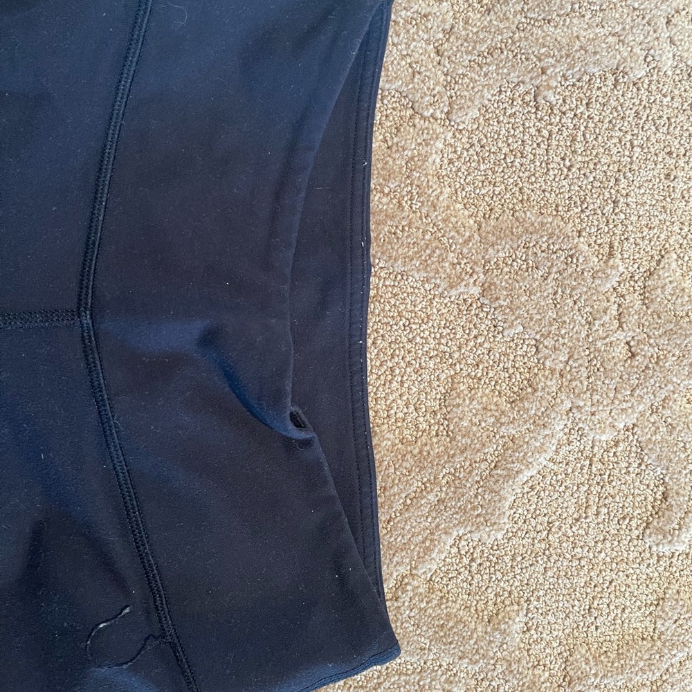 Lululemon Wunder Under Leggings - Picture 3 of 8